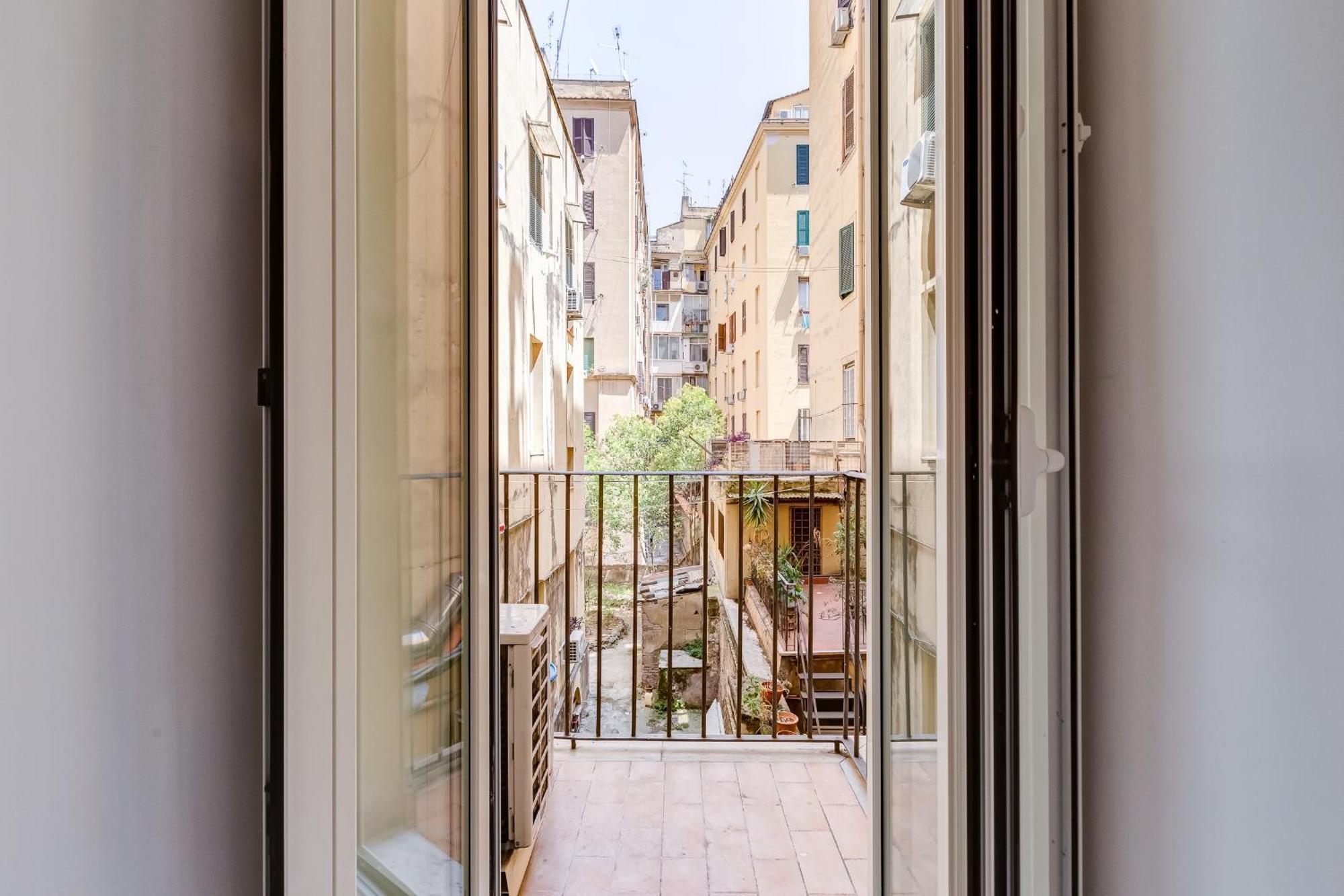 Bmga L Central Holiday House 2Bdr Near Vatican Roma Exterior foto